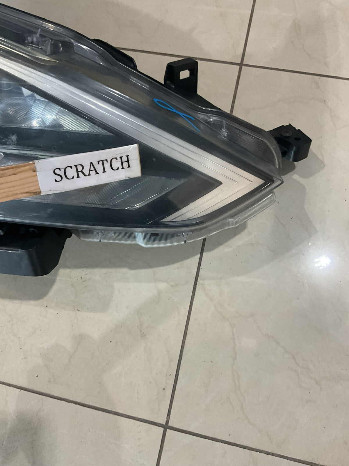Headlight Right Passenger RH 2016 - 2019 Nissan Sentra Damaged CAPA