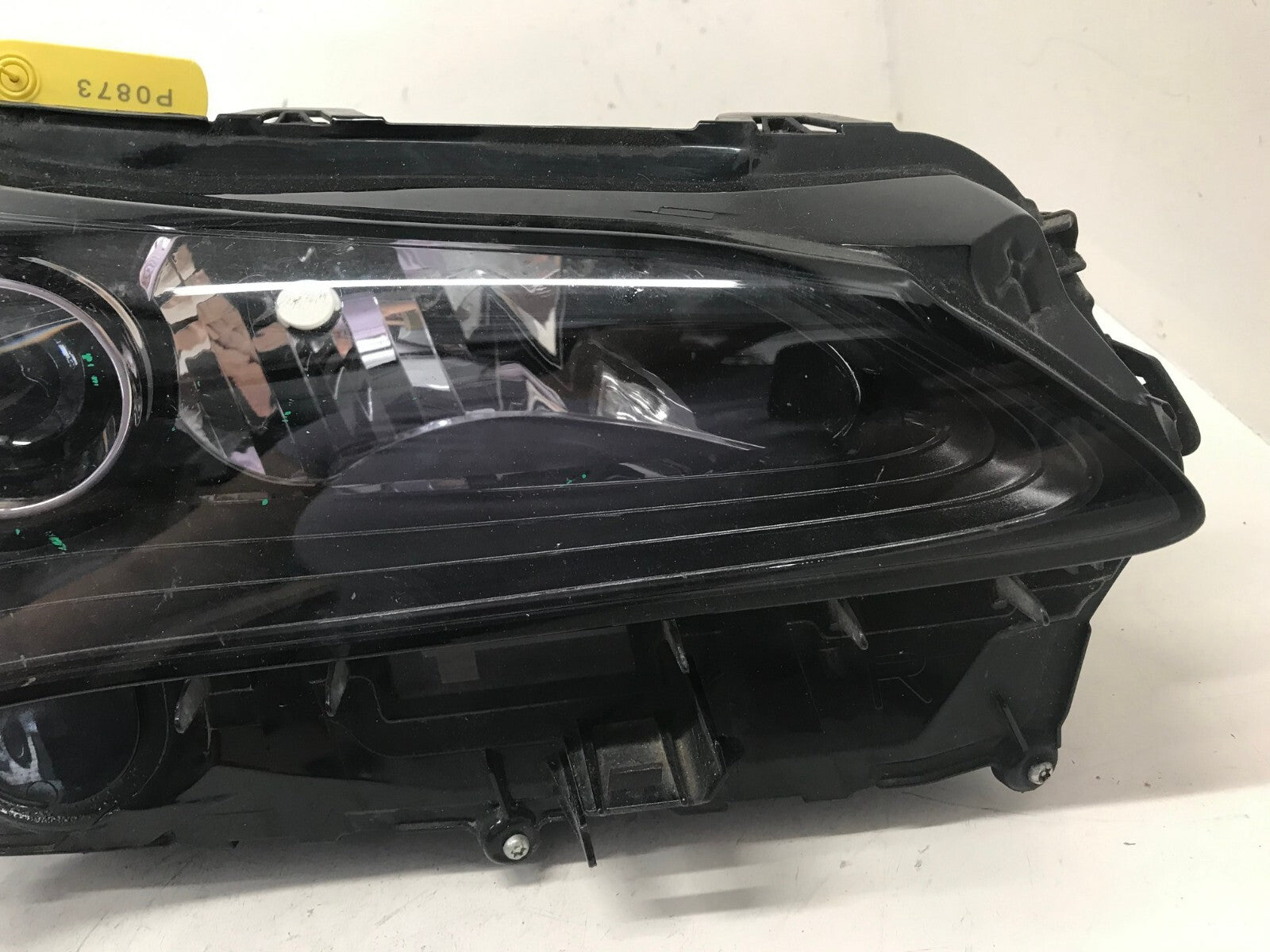 Headlight Damaged passenger RH 2015-2017 Lexus NX200T NX300H 81145-78060 OEM