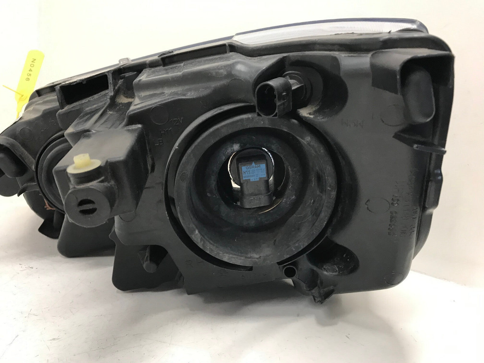 Halogen Headlight Damaged Passenger RH Grand Caravan Town & Country 14-20 OEM