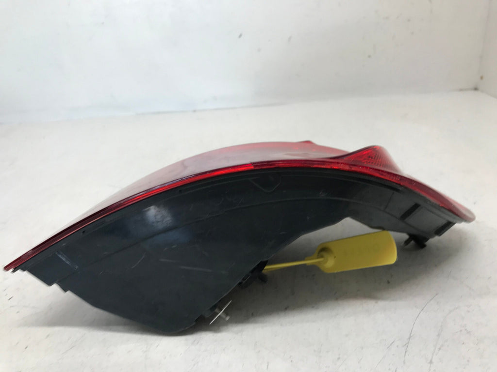 Tail light Damaged RH Passenger BMW 5Series F10 2014 15 2016 63217312708 OEM