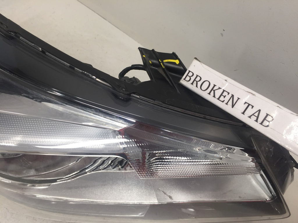 Halogen LED Headlight Damaged Right RH Passenger Subaru Forester 2017 2018 OEM