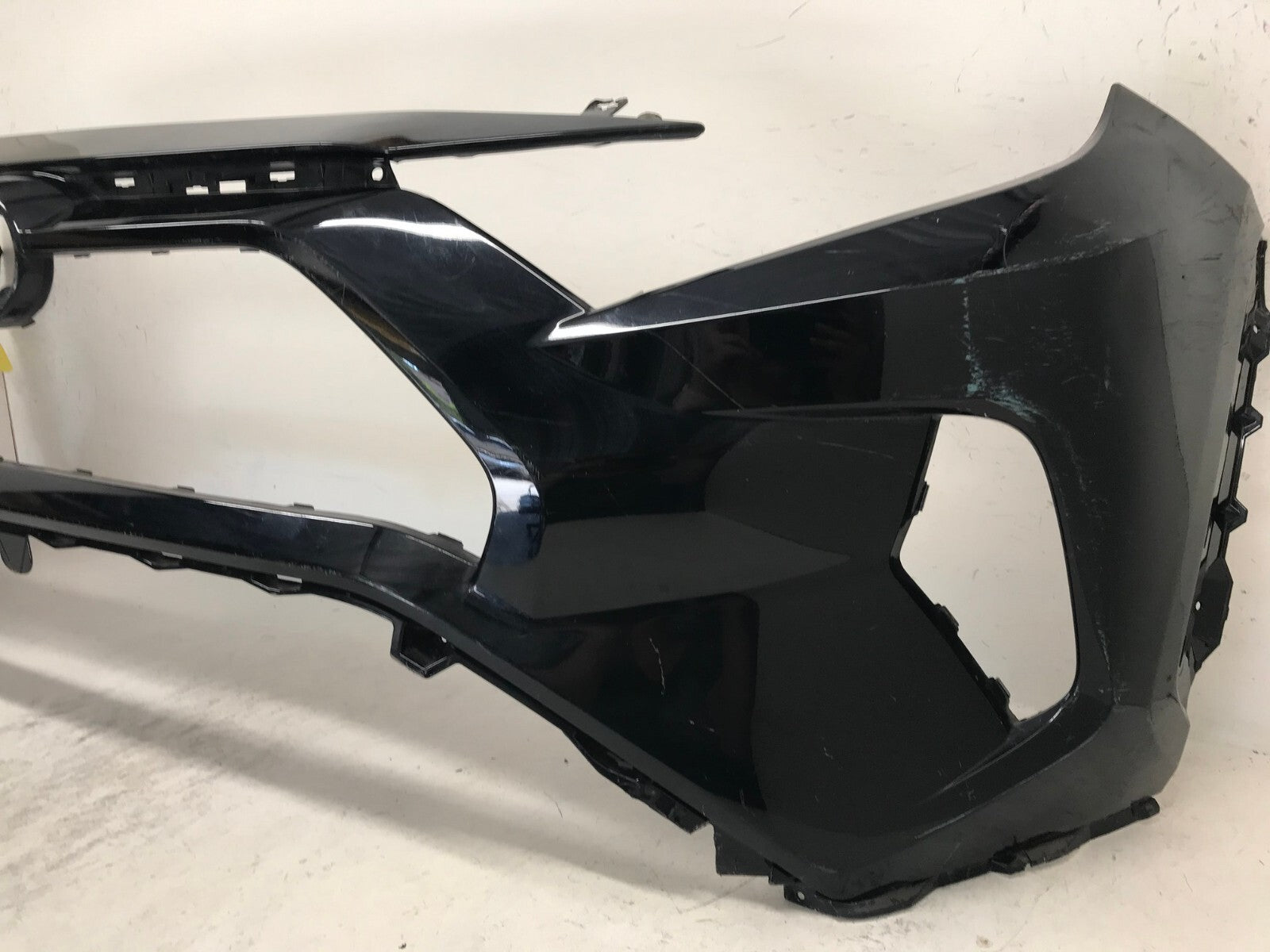 Front Bumper Cover Black Toyota RAV4 LE/XLE/Hybrid LE 2019-2021 52119-0R200 OEM
