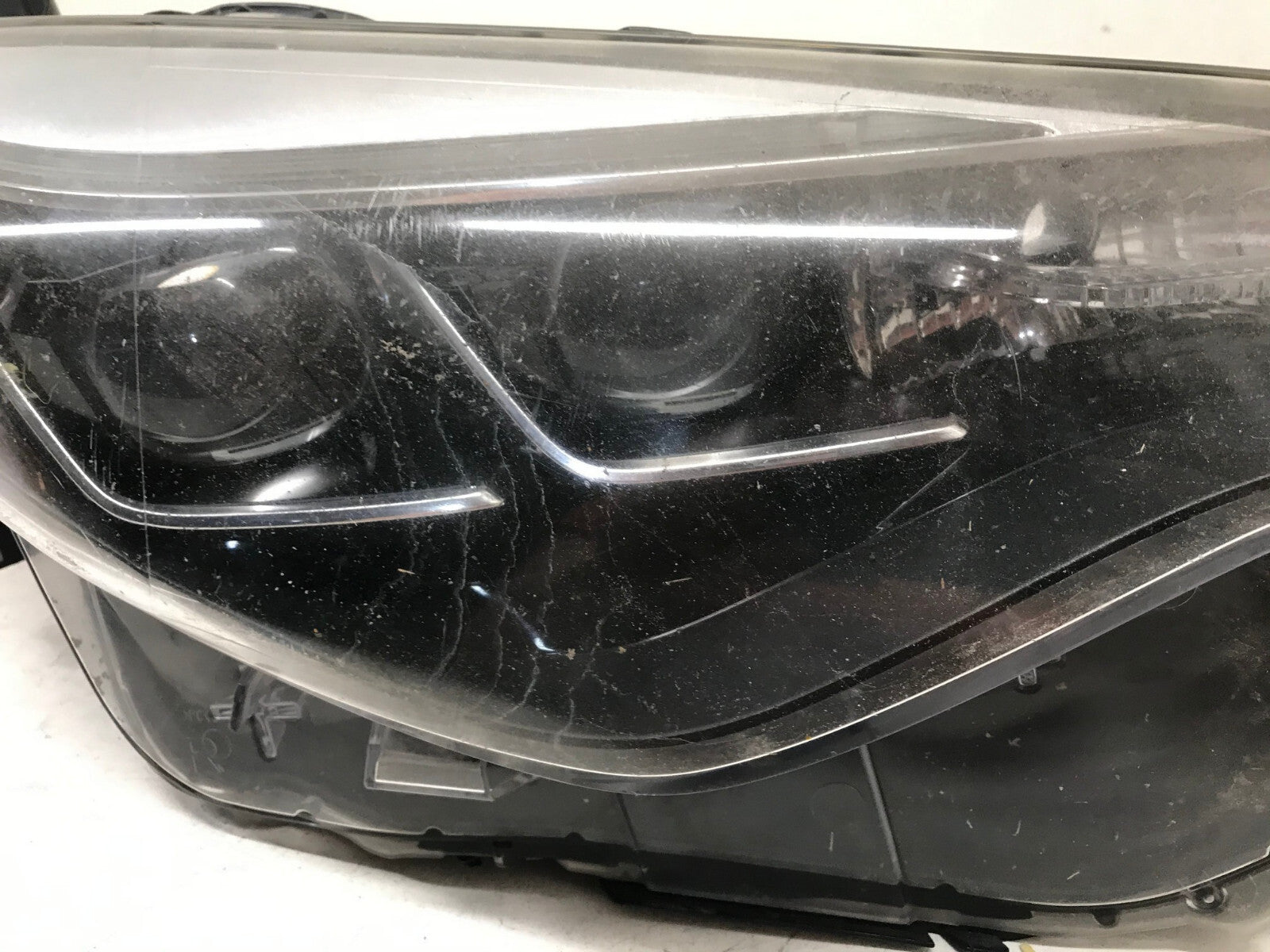 Headlight LED RH Passenger Toyota Corolla SE XLE XSE 2017-2019 81110-02M90 OEM