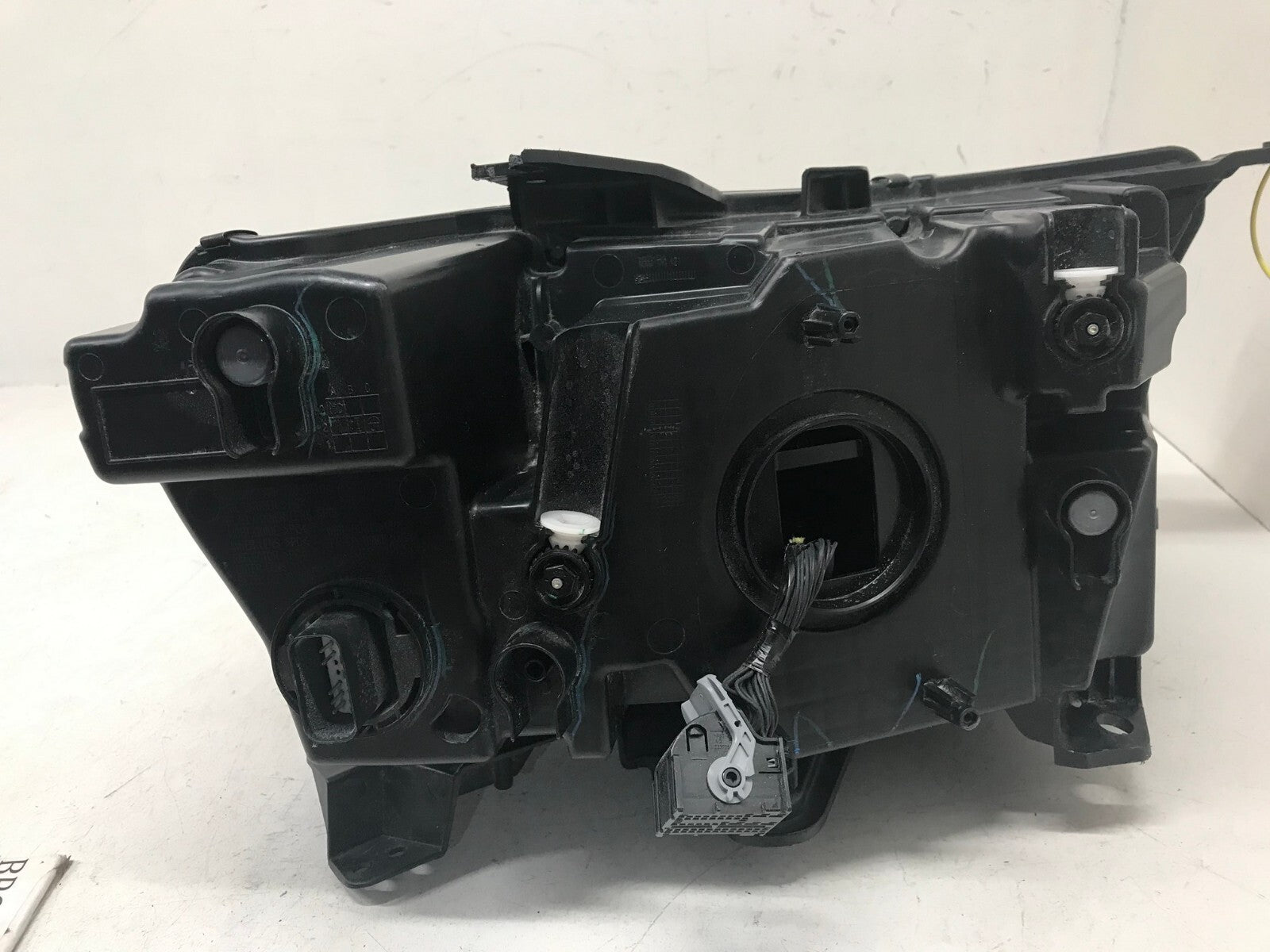 Headlight Damaged Driver LH 2021 2022 2023 Jeep Grand Cherokee 68584659AC OEM