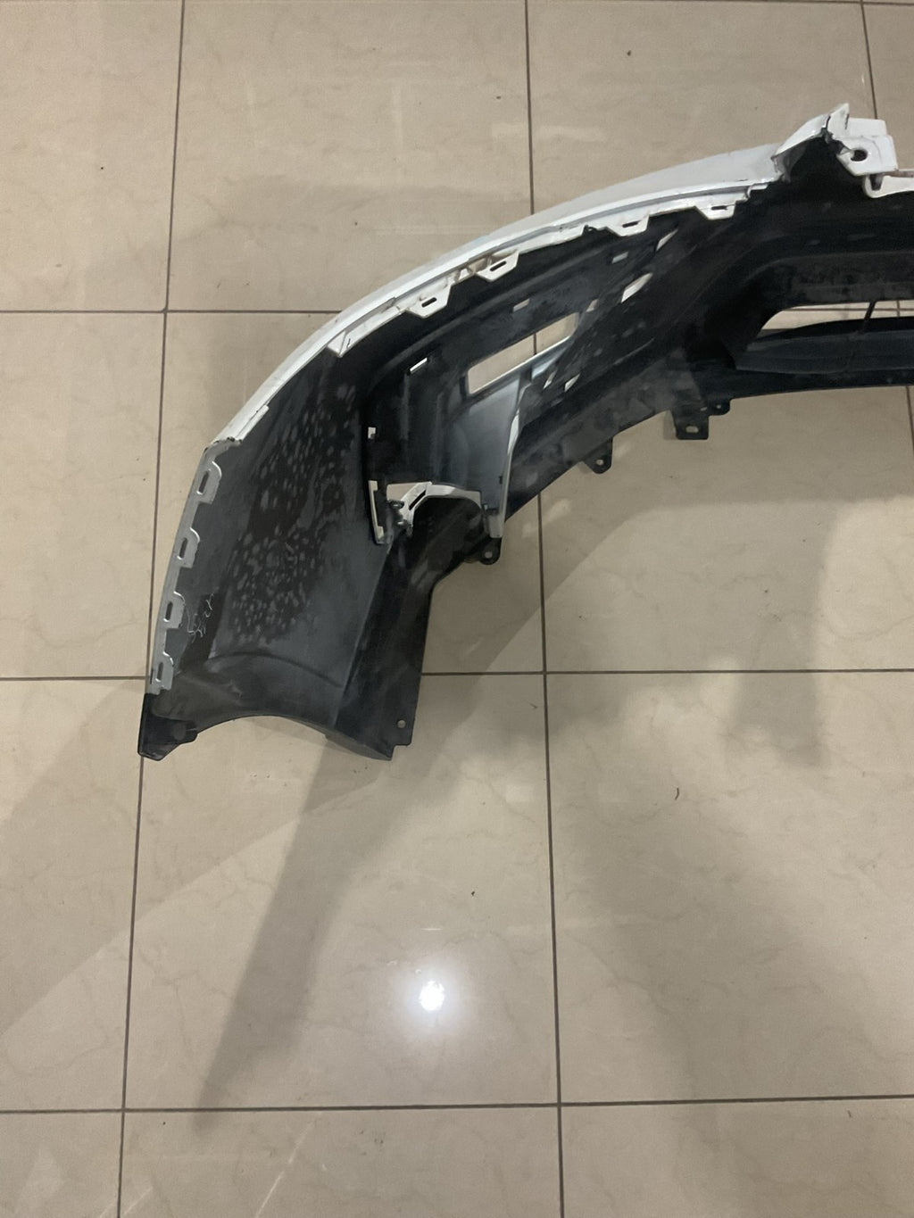 Front Bumper Cover White Subaru Ascent 2019 2020-2022 57704xc00a OEM