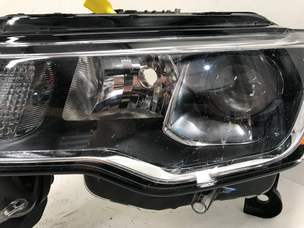 Headlight Damaged Left LH Driver Jeep Grand Cherokee 17-22 68289235AD OEM
