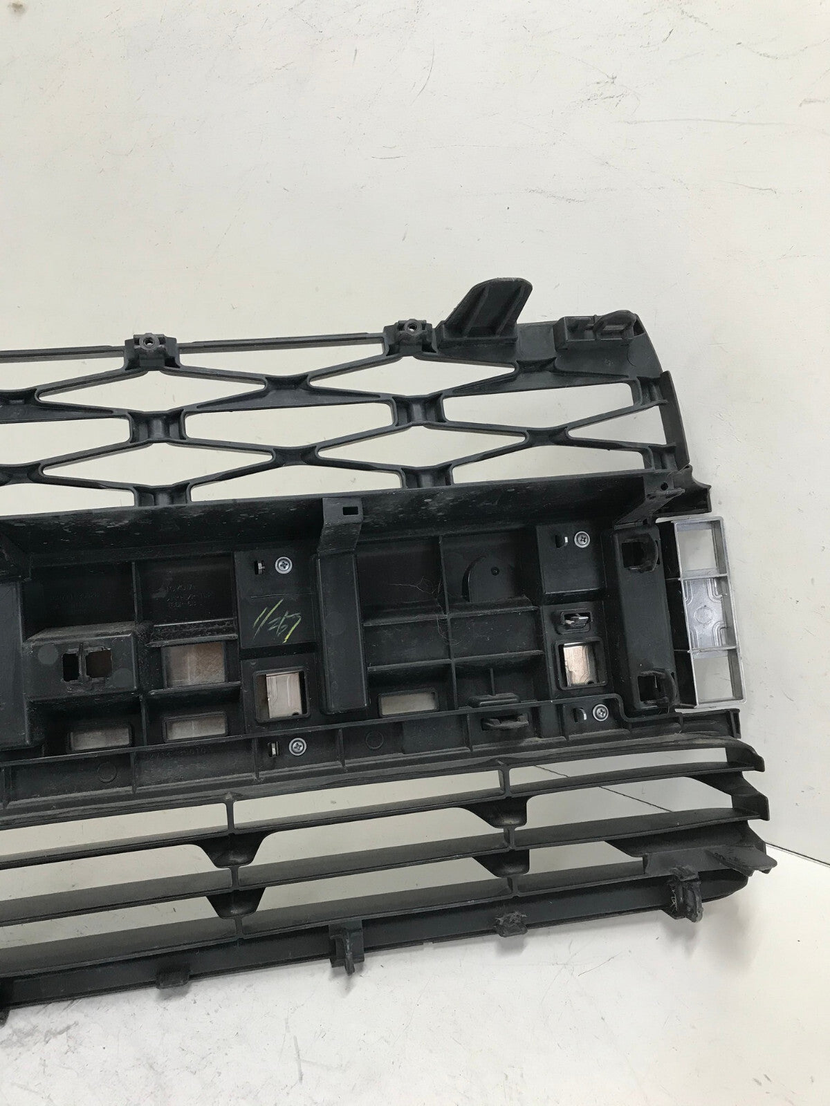 Grille Grill 2014-2020 Toyota 4Runner?Limited 52701-35010 OEM