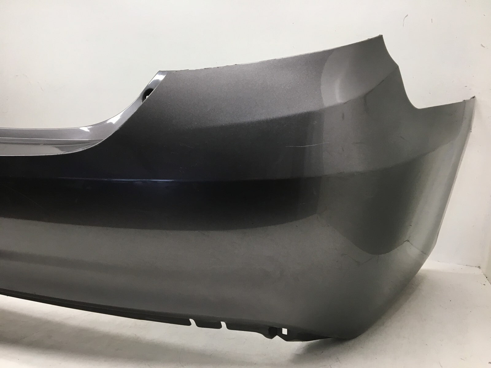 Rear Bumper Cover Toyota Camry LE XLE SE XSE Hybrid LE Hybrid XLE 1H1 15-17 OEM