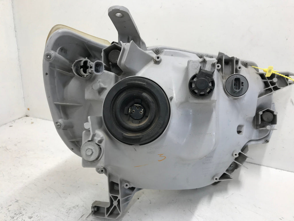 Headlight Damaged Left LH Driver Toyota Tacoma 2012 2015 81150-04180 OEM