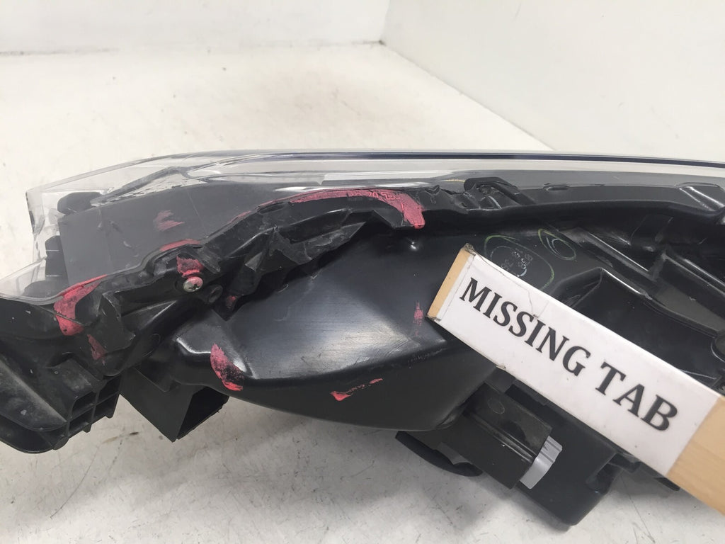 Headlight Damaged Headlamp passenger RH Toyota Corolla CE L LE LE ECO 17-19 OEM