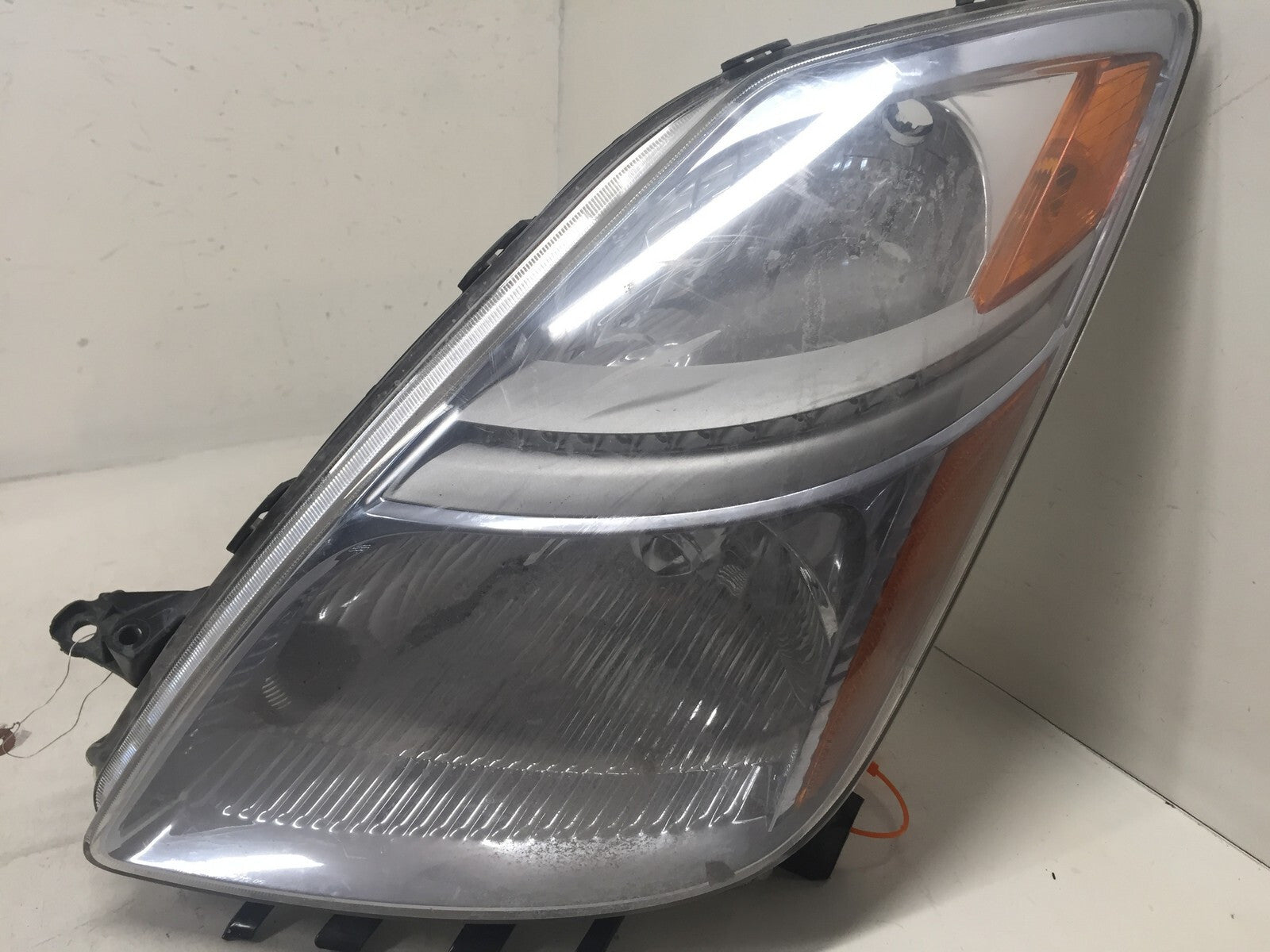 Halogen Headlight Lamp Left Driver Side Toyota Prius 2005-2009 81170-47160 OEM