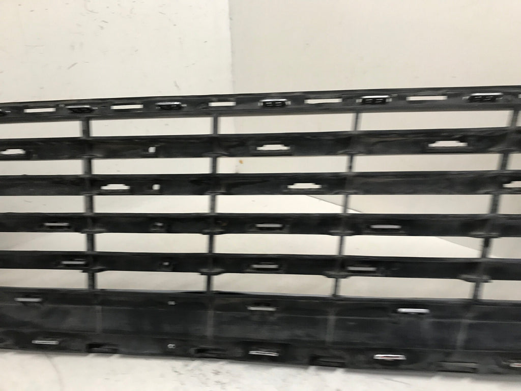 Grille Grill 2013 2014 2015 Ford Fusion DS73-8150-BDW OEM