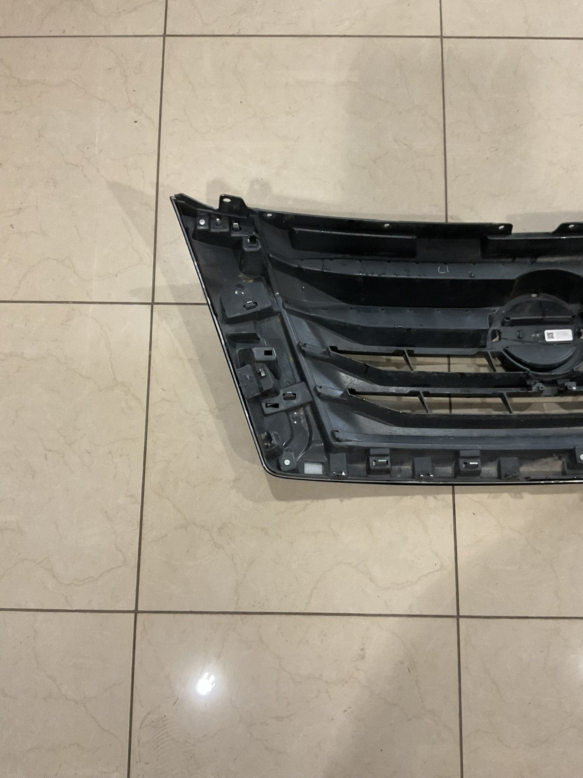Grill Grille Black/Silver 2022 -2023 - 2024 Nissan Pathfinder 623106ta0a+b OEM