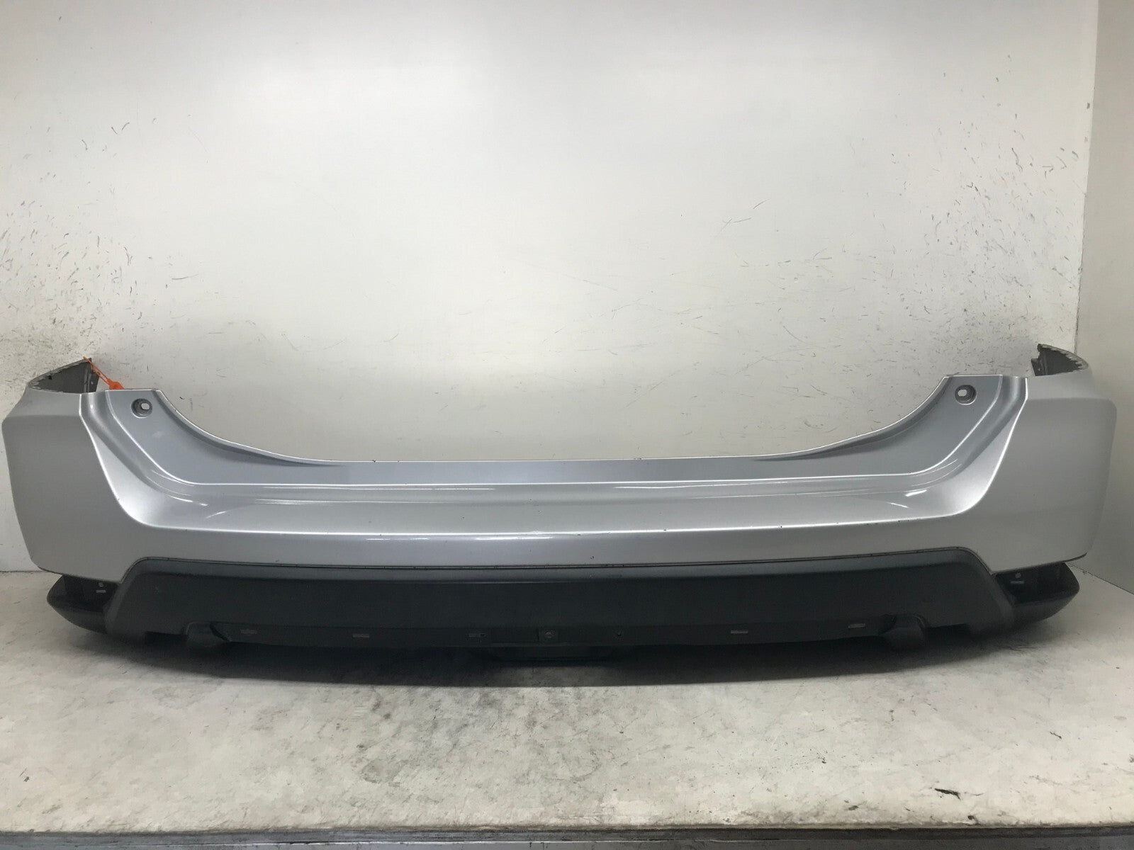 Rear Bumper Cover Silver 2017-2018 Nissan Rogue S/SL/SV/Hybrid 85022-6FL0H OEM