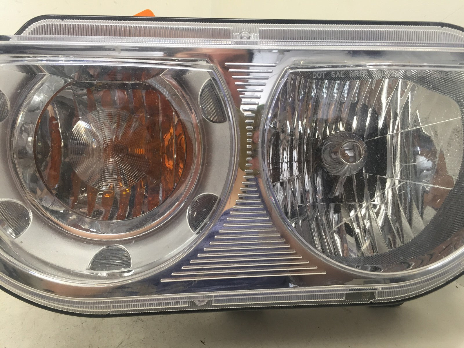 Headlight Damaged LH  Dodge Challenger 2008 2009 2010 2011 2012 2013 2014 OEM