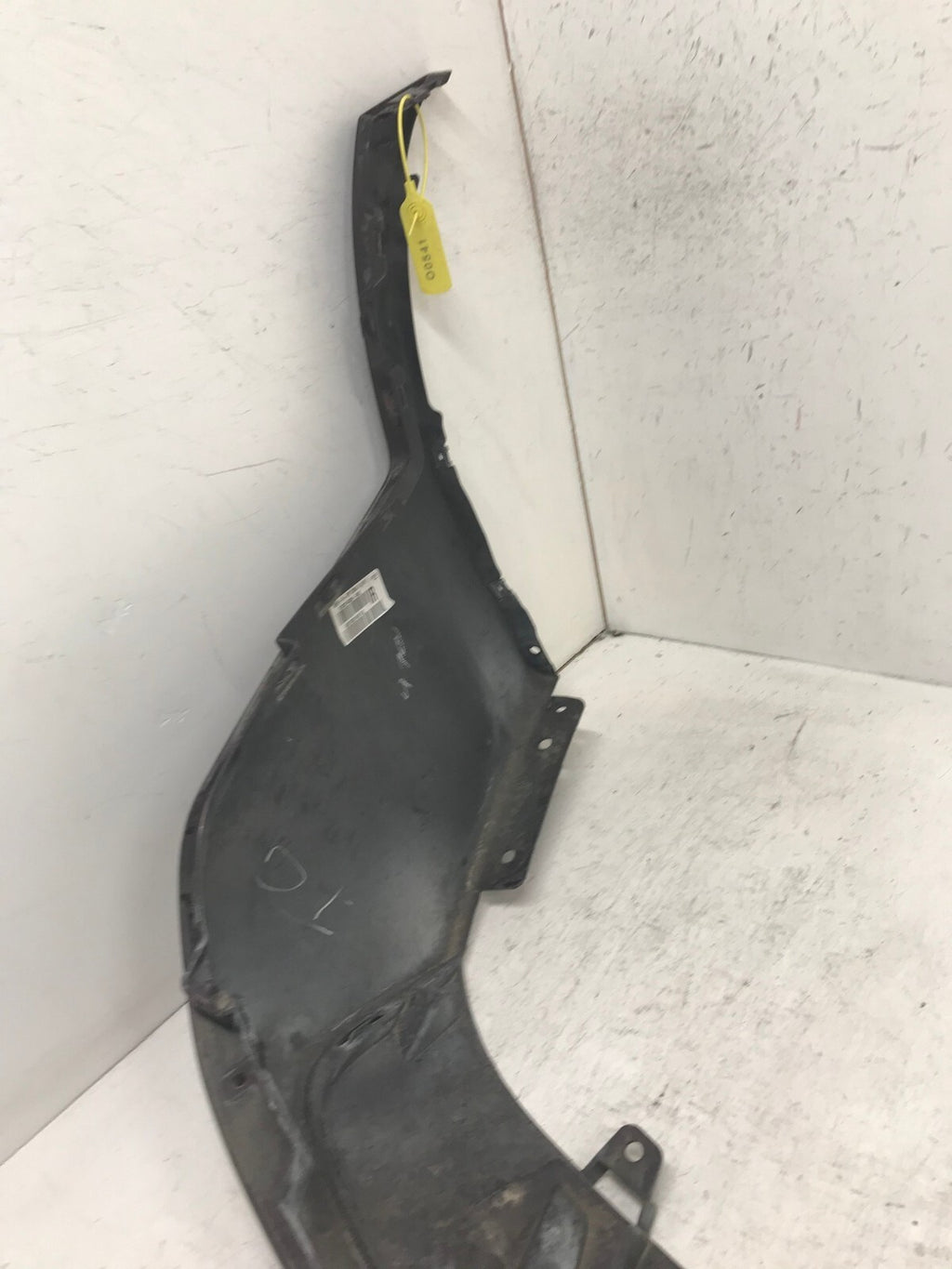 Rear Lower Bumper Cover Kia Sorento IRR 2014 2015 86612-1U700 OEM