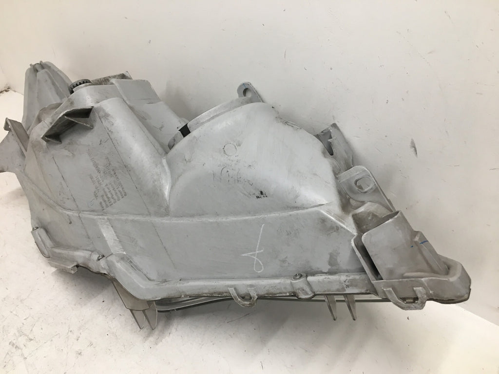 Projector Headlight Damaged Lft Driver LH Toyota Camry SE 12-14 81150-06800 OEM