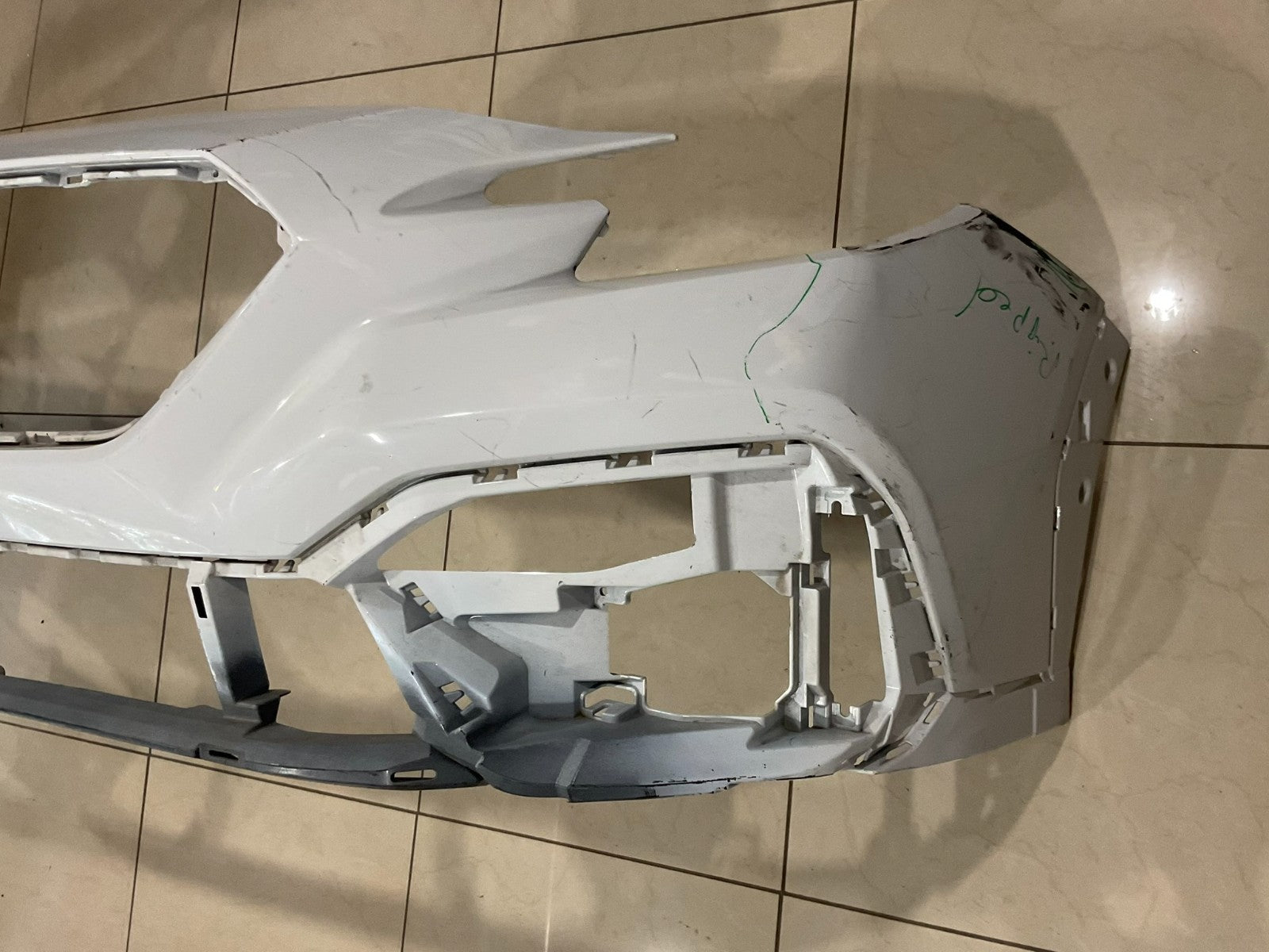 Front Bumper Cover White Subaru WRX 2022-2024 57704vc200 OEM