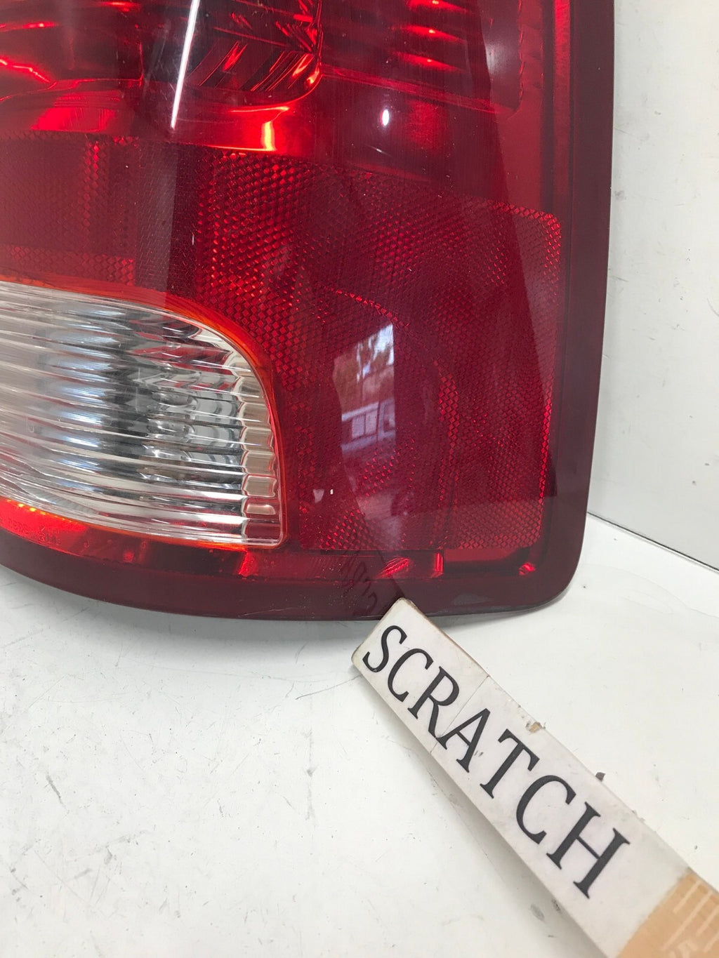 Tail light Damaged RH Right Dodge Ram 1500 2500 3500 2009-2018 55277414AA OEM