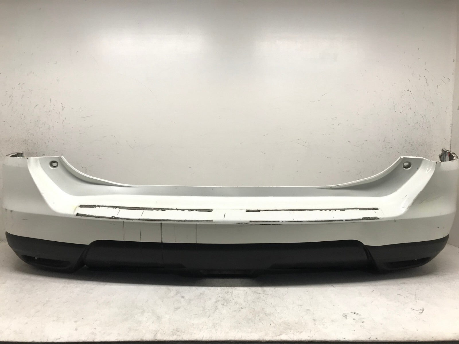 Rear Bumper Cover Nissan Rogue S SL SV White 2014-2016 85022-9TA0H OEM9