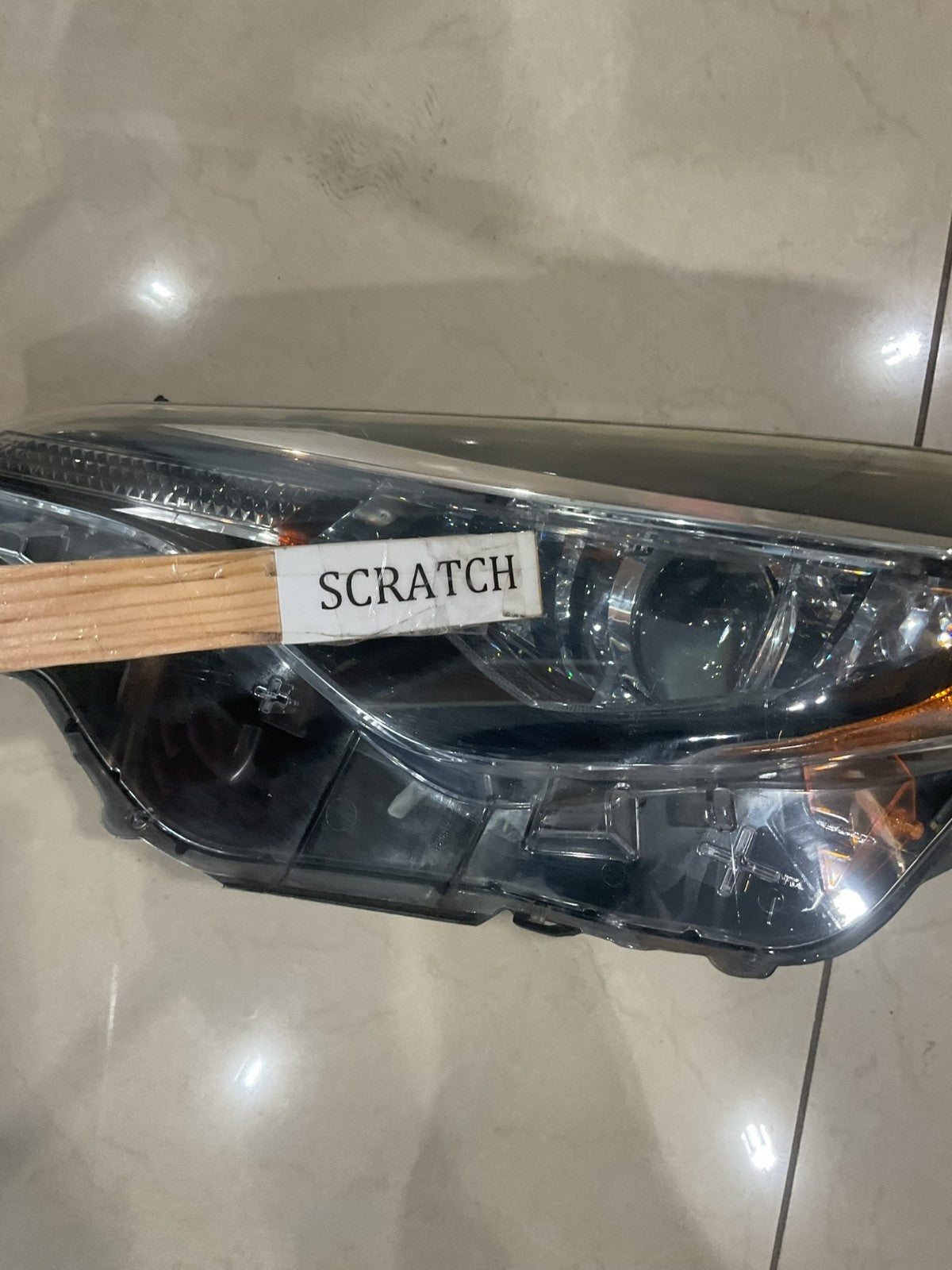 Headlight Left LH Driver 2017 2019 Toyota Corolla SE XLE XSE CAPA