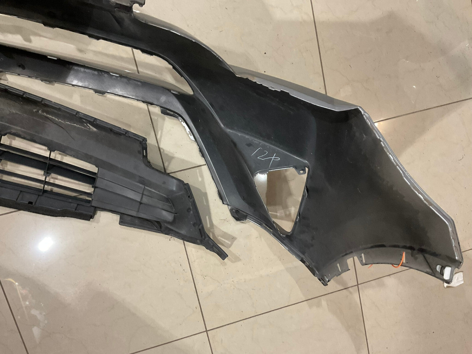 Front Bumper Cover Grey Toyota RAV4 2016-2018 52119+0R150 OEM