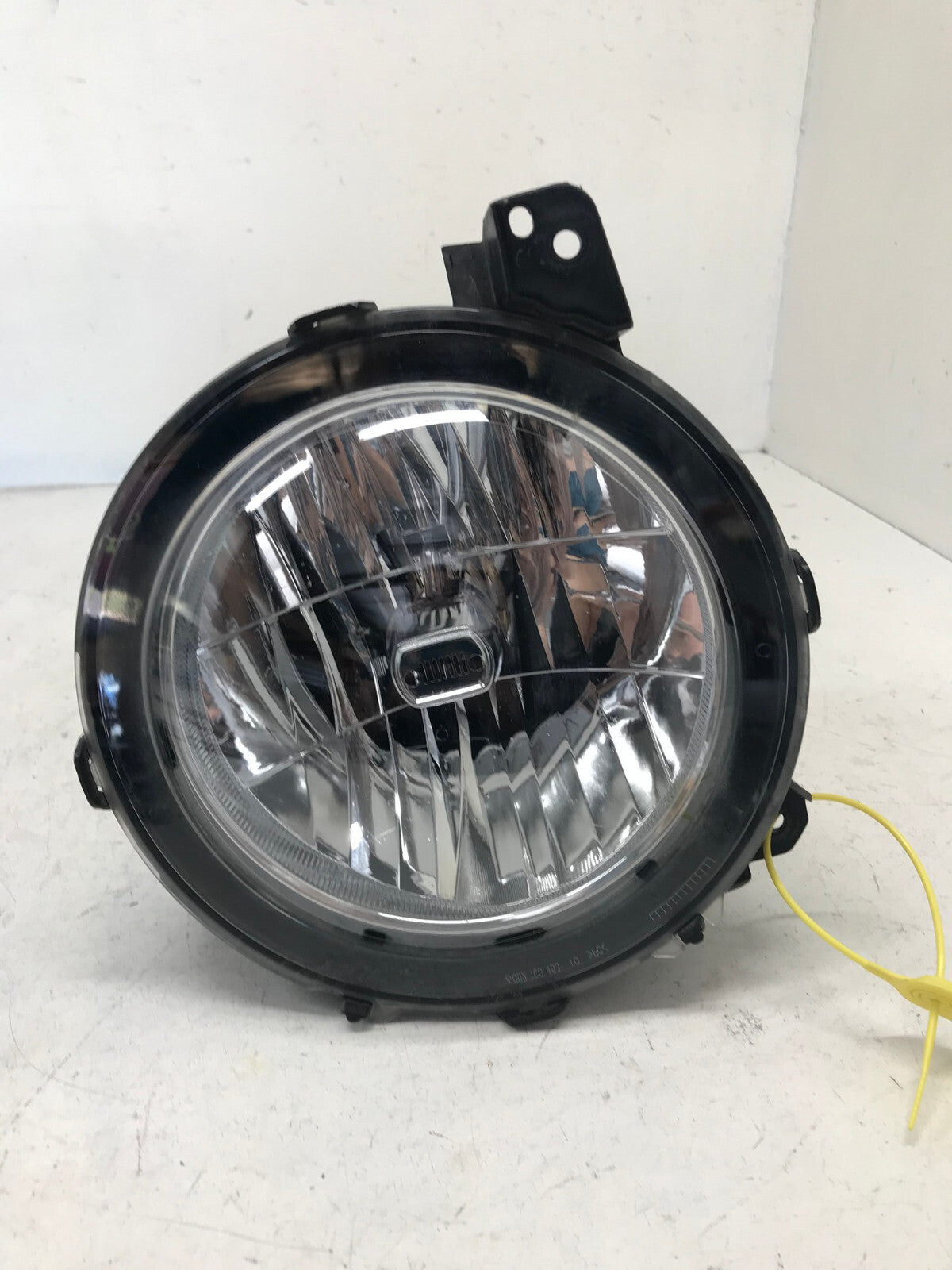 Headlight Damaged Left Driver LH Jeep Gladiator 2020 55112873AG OEM