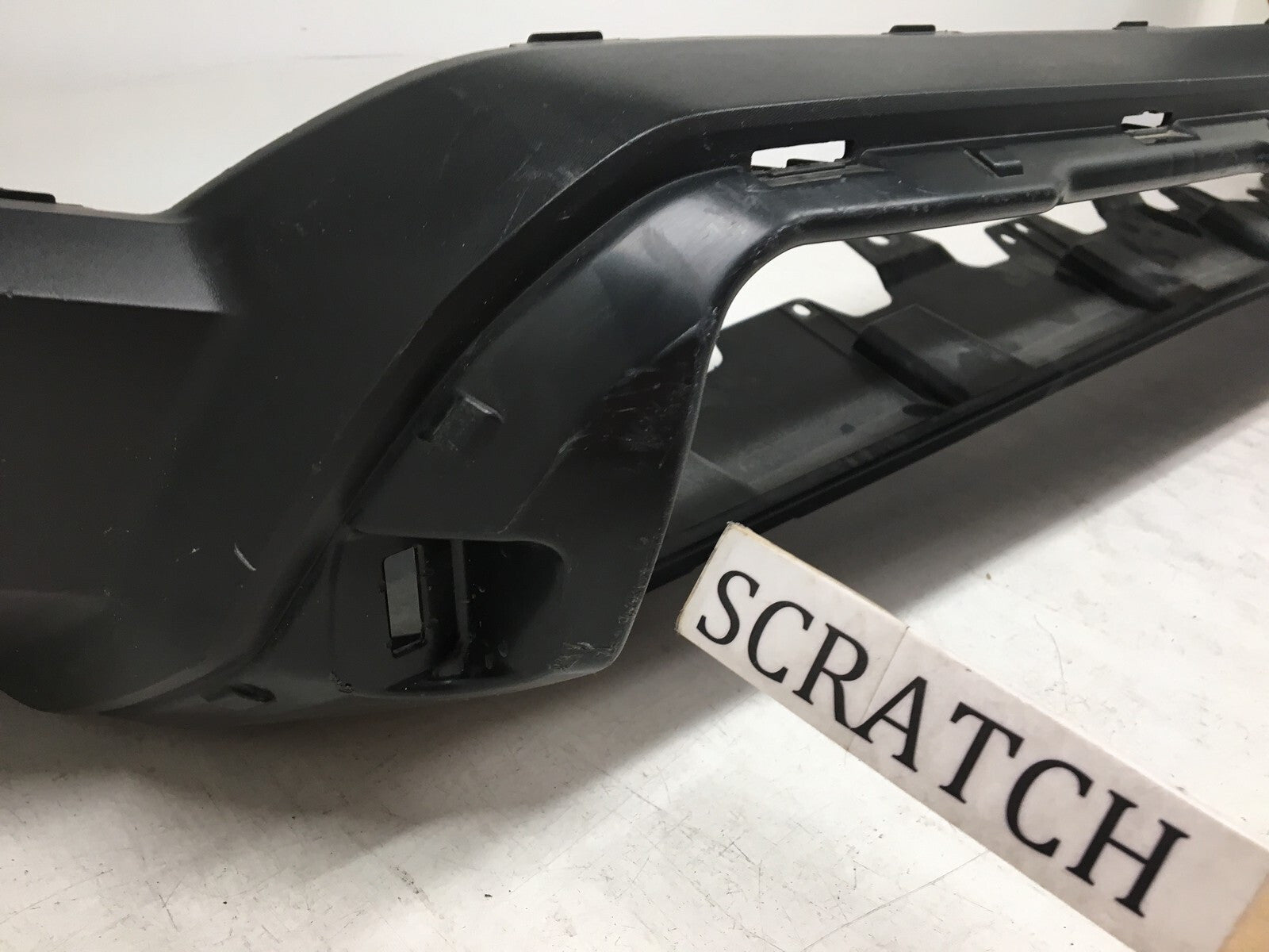 Front Bumper Cover Toyota Tacoma SR SR5 Limited w/o Flare Holes 2016-2018 OEM