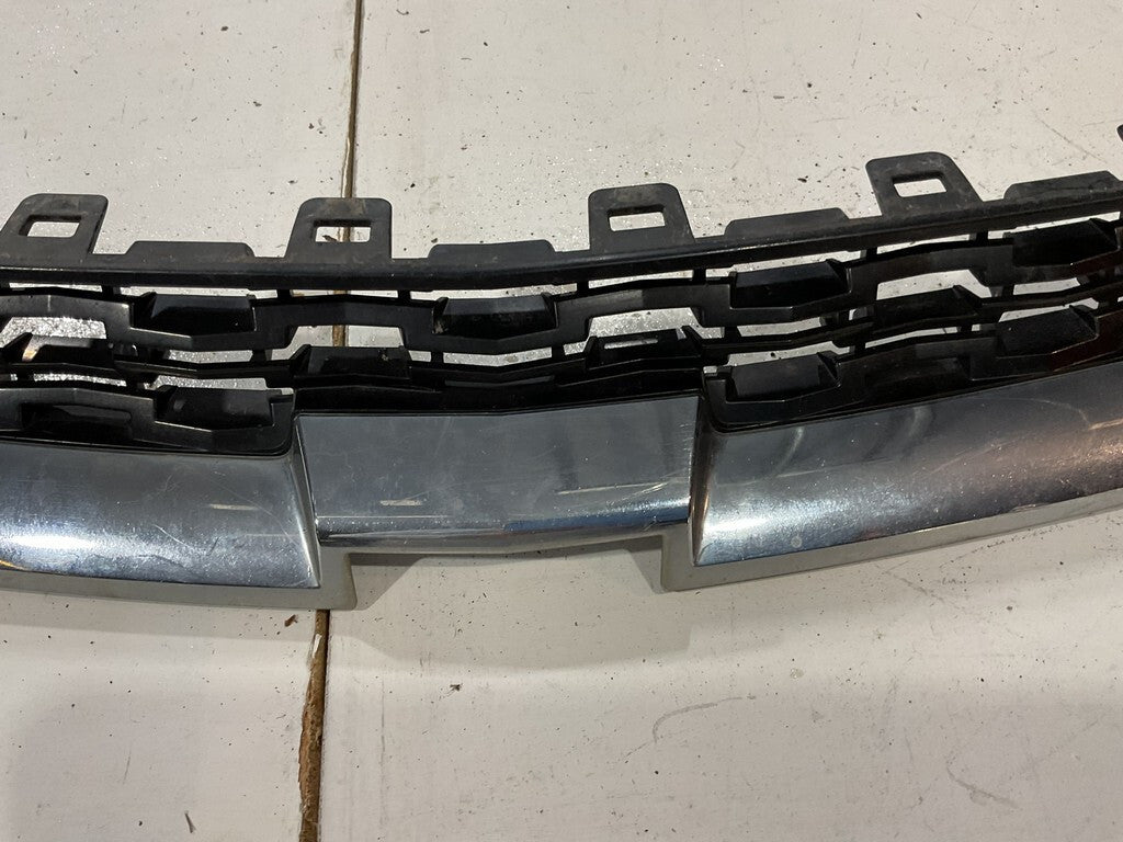 Grill Grille Black/Silver Trim 2014 2015 2016 Chevrolet Malibu 22995184 OEM