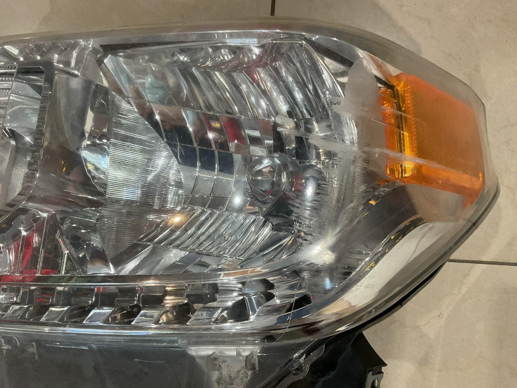 Headlight Left LH Driver 2014-2021 Toyota Tundra CAPA