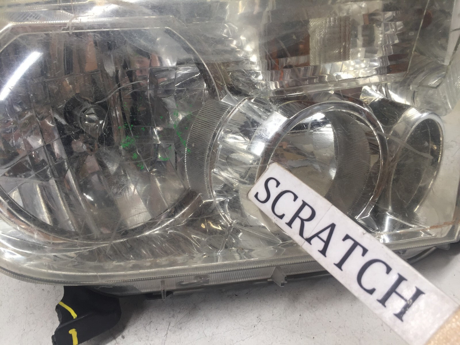 Headlight Damaged Halogen Right Passenger RH Toyota Sequoia Tundra 2008-2013 OEM