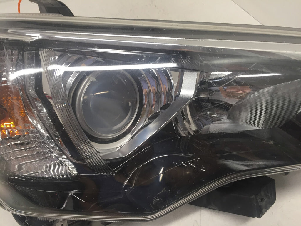 Headlight Right Side RH Toyota 4Runner 2014-2018 8113035541 OEM