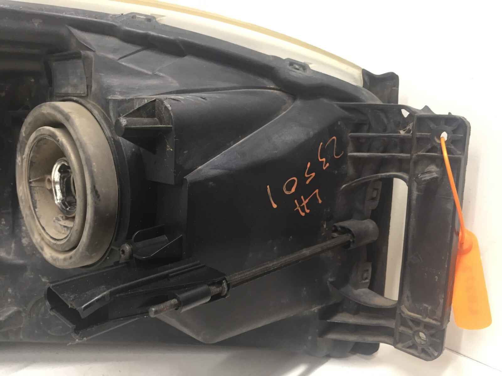 Head light Damaged Driver LH Left  Dodge Ram 1500 2500 3500 2006-2008 50693B OEM