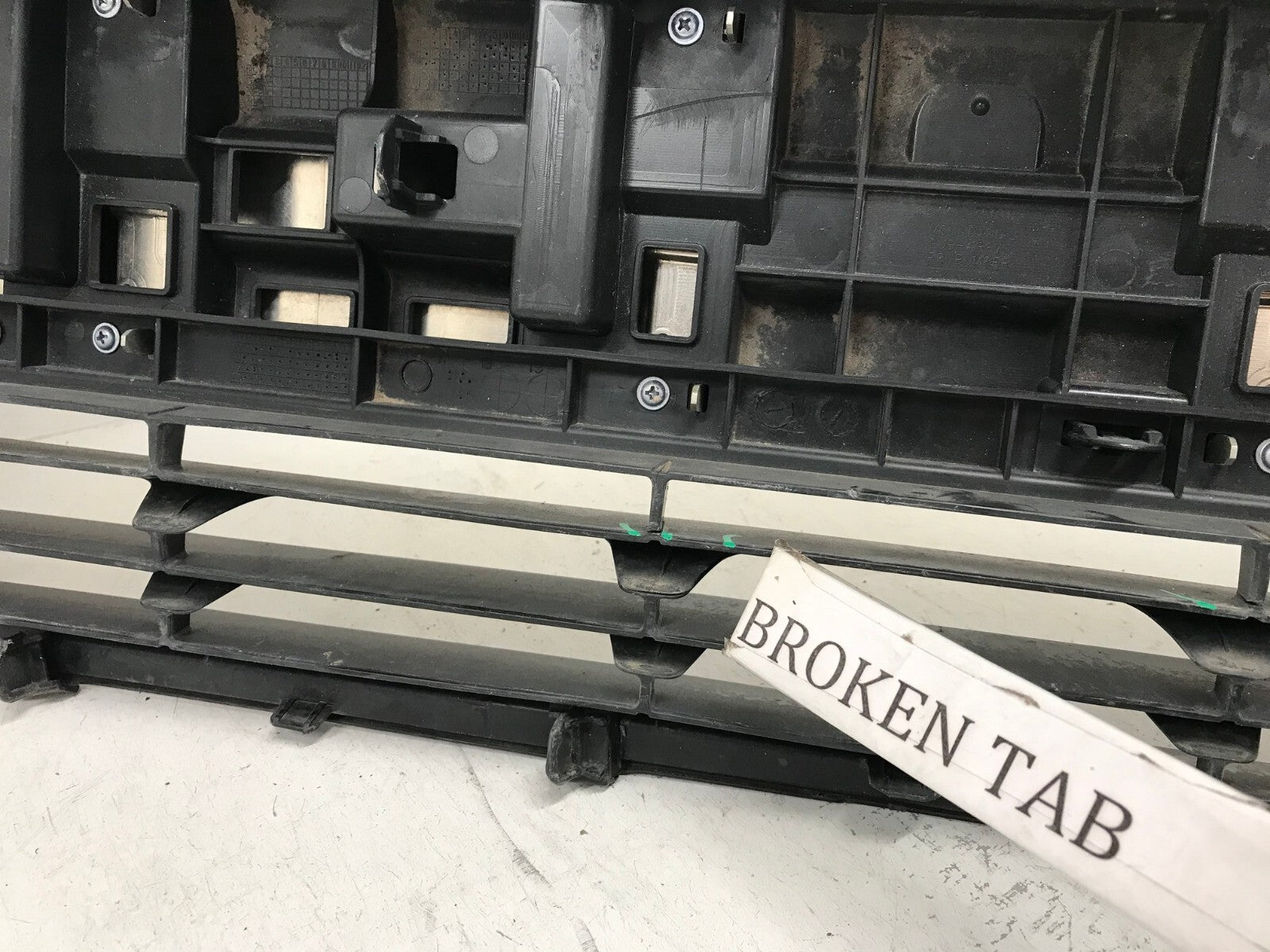 Grille Grill Toyota 4Runner 2014-2020 52701-35010 OEM