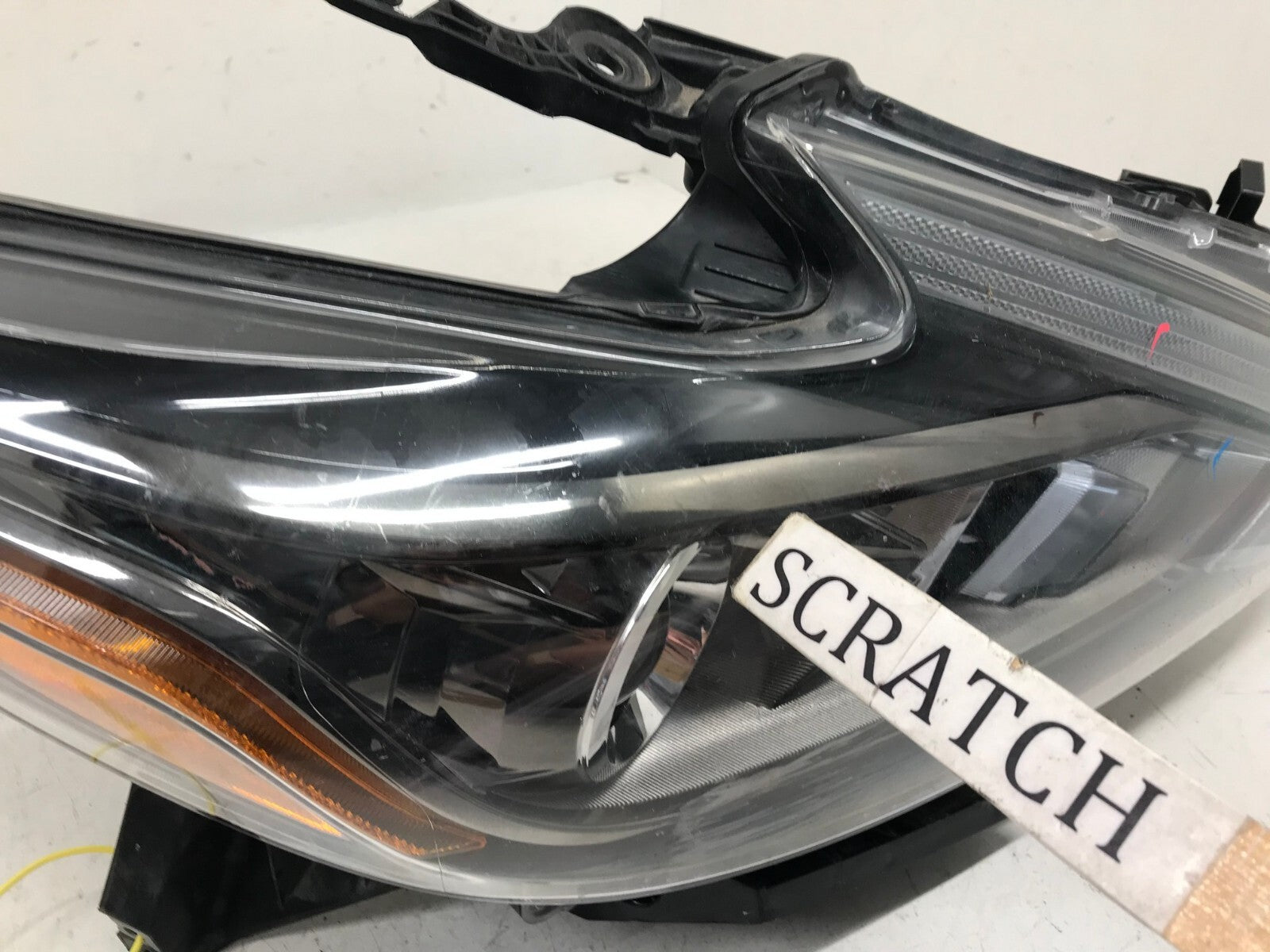 Headlight Damaged Passenger RH Right 2016 2017 2018 Nissan Altima 260109HS9B OEM