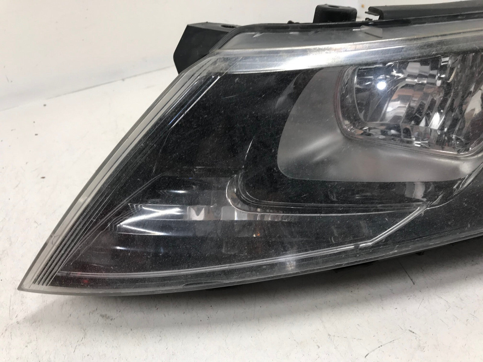 Headlight Damaged Left LH Driver Kia Optima 2012-2013 92101-4C000  OEM
