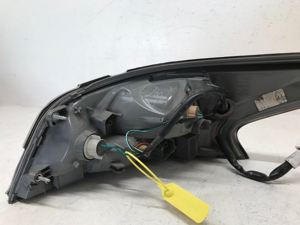 Tail light Damaged LH Driver 14-2015 Nissan Altima Standard Type 265559HM0A OEM