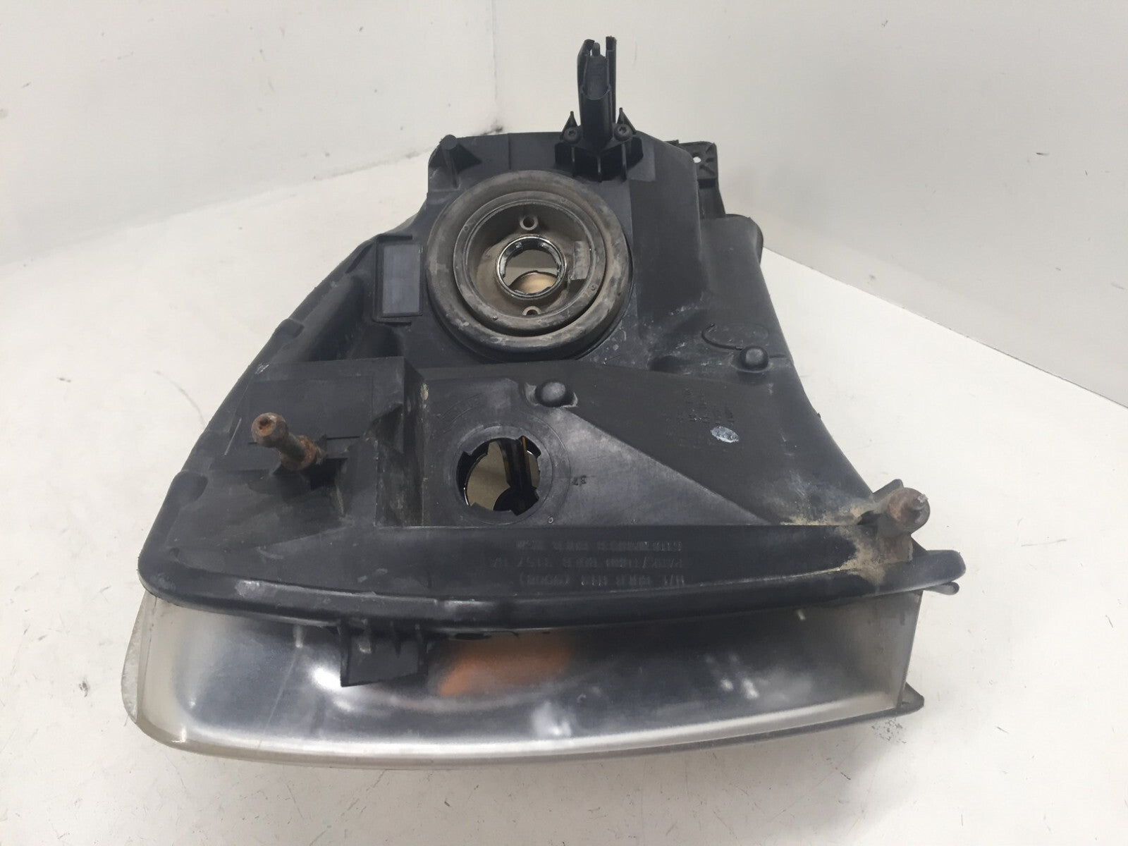 Head light Damaged Driver LH Left  Dodge Ram 1500 2500 3500 2006-2008 50693B OEM