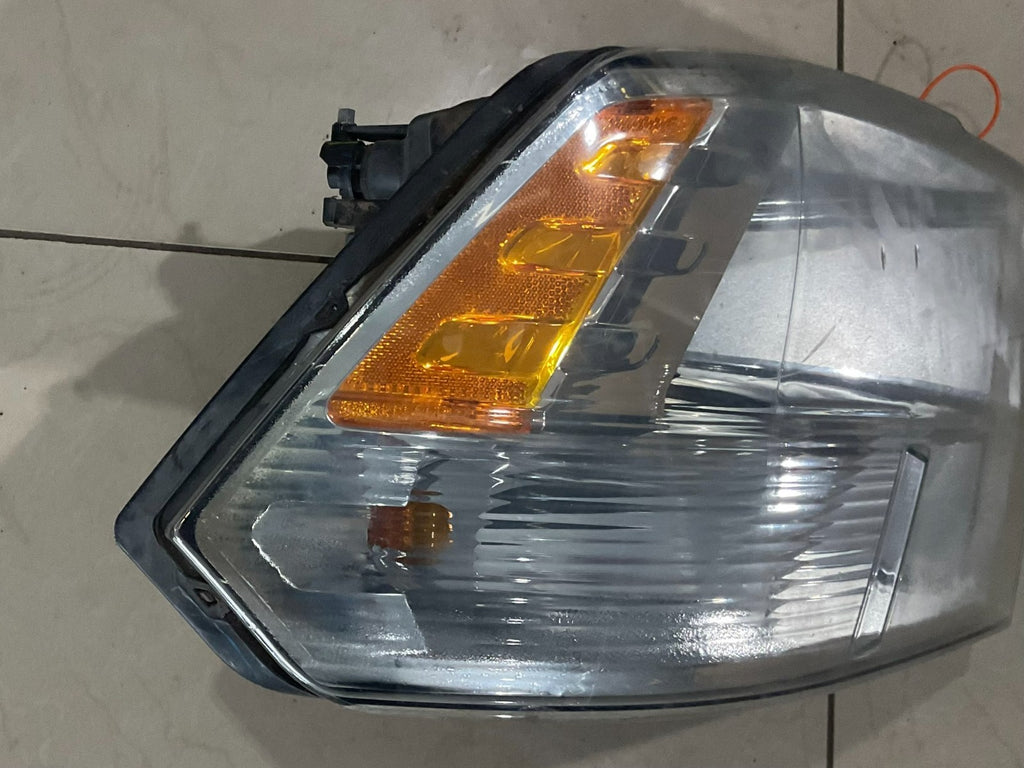 Headlight Right Passenger RH Ram 1500 Classic 2019-2022 68096438+ac OEM