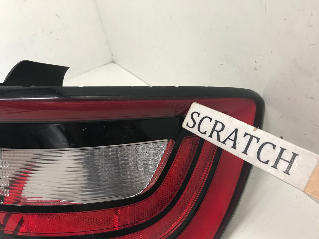 Tail light Damaged Right passenger RH 2014-2022 Dodge Durango 68272126AA OEM