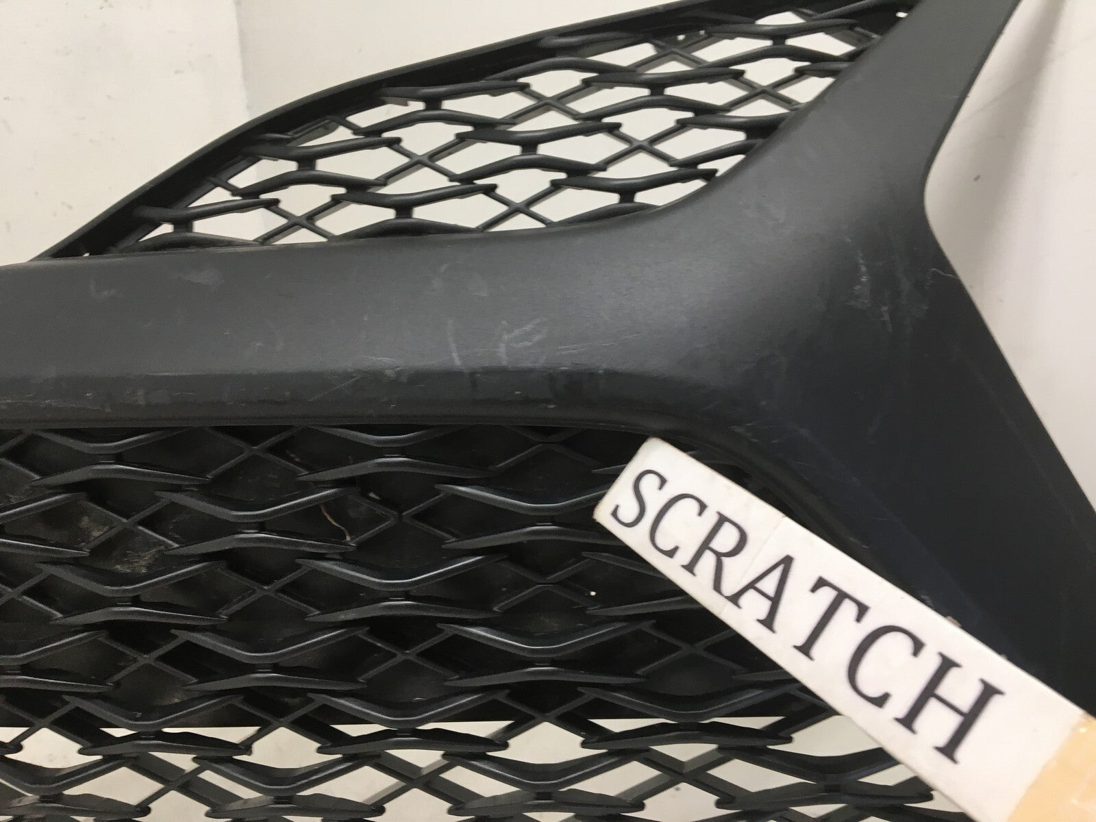 Grille Grill Toyota Camry SE XSE 2018 2019 53113-06130 OEM