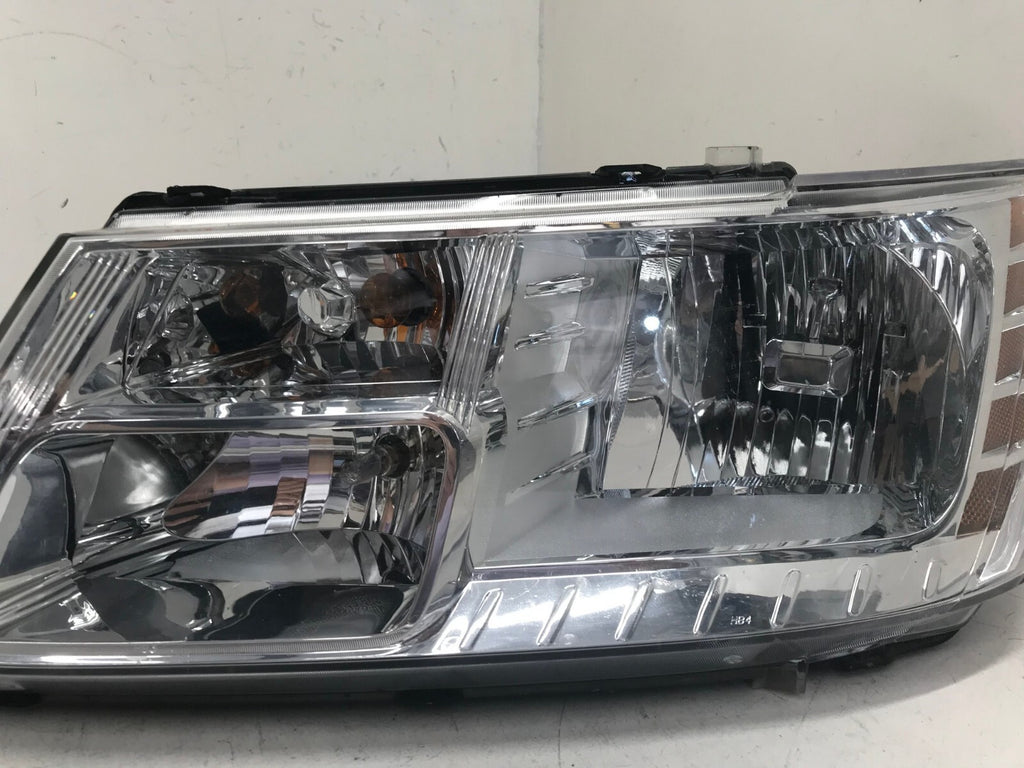 Headlight Damaged Left Driver LH 2009 - 2020 Dodge Journey 05116289AD OEM
