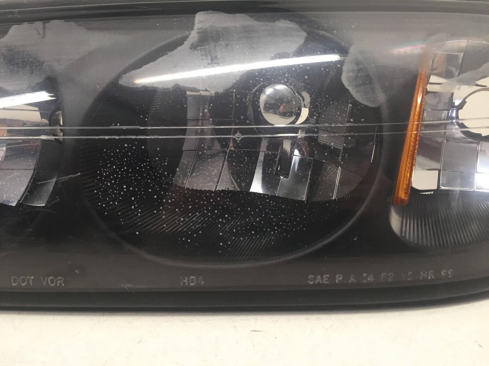 Headlight Damaged Head Lamp LH Left Driver Chevy Impala 00-05 CAPA