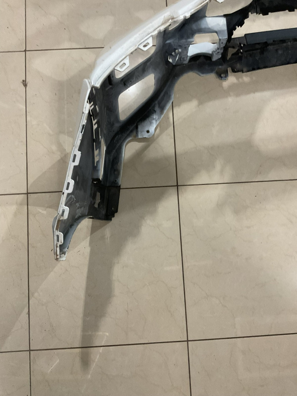 Front Bumper Cover White Subaru Outback 2023-2024 57704an02a OEM