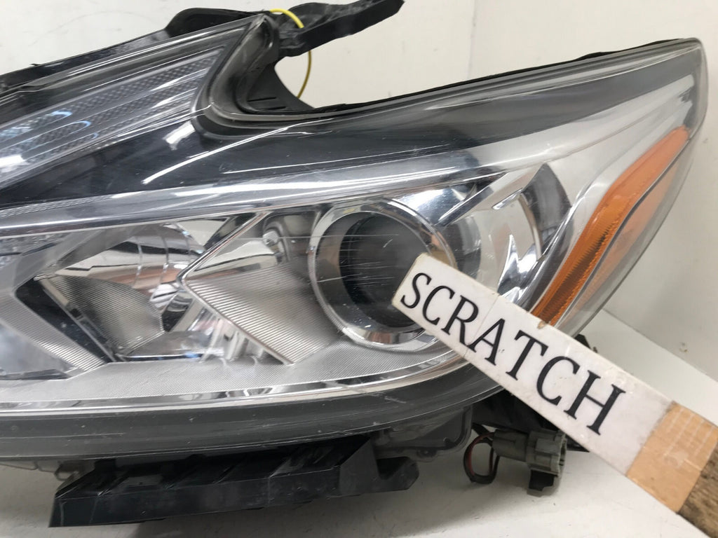 Headlight Damaged Left LH Driver Nissan Altima 2016-2018 260609HS0A OEM