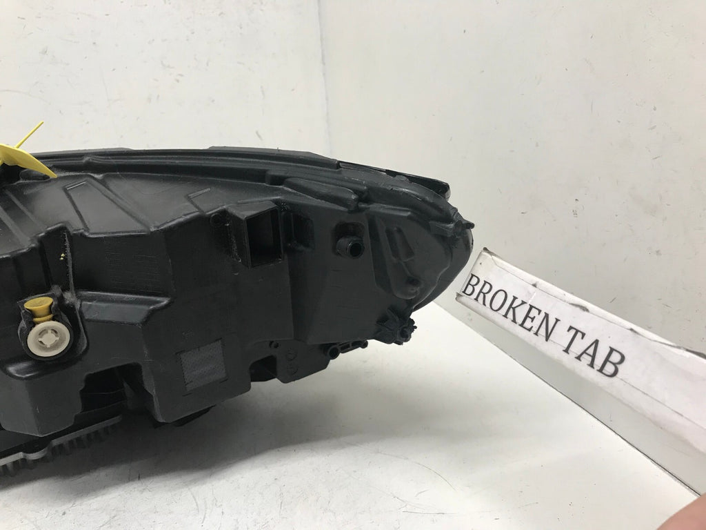 Headlight Right passenger RH 20-2023 Range Rover Discovery Sport PARTS ONLY OEM