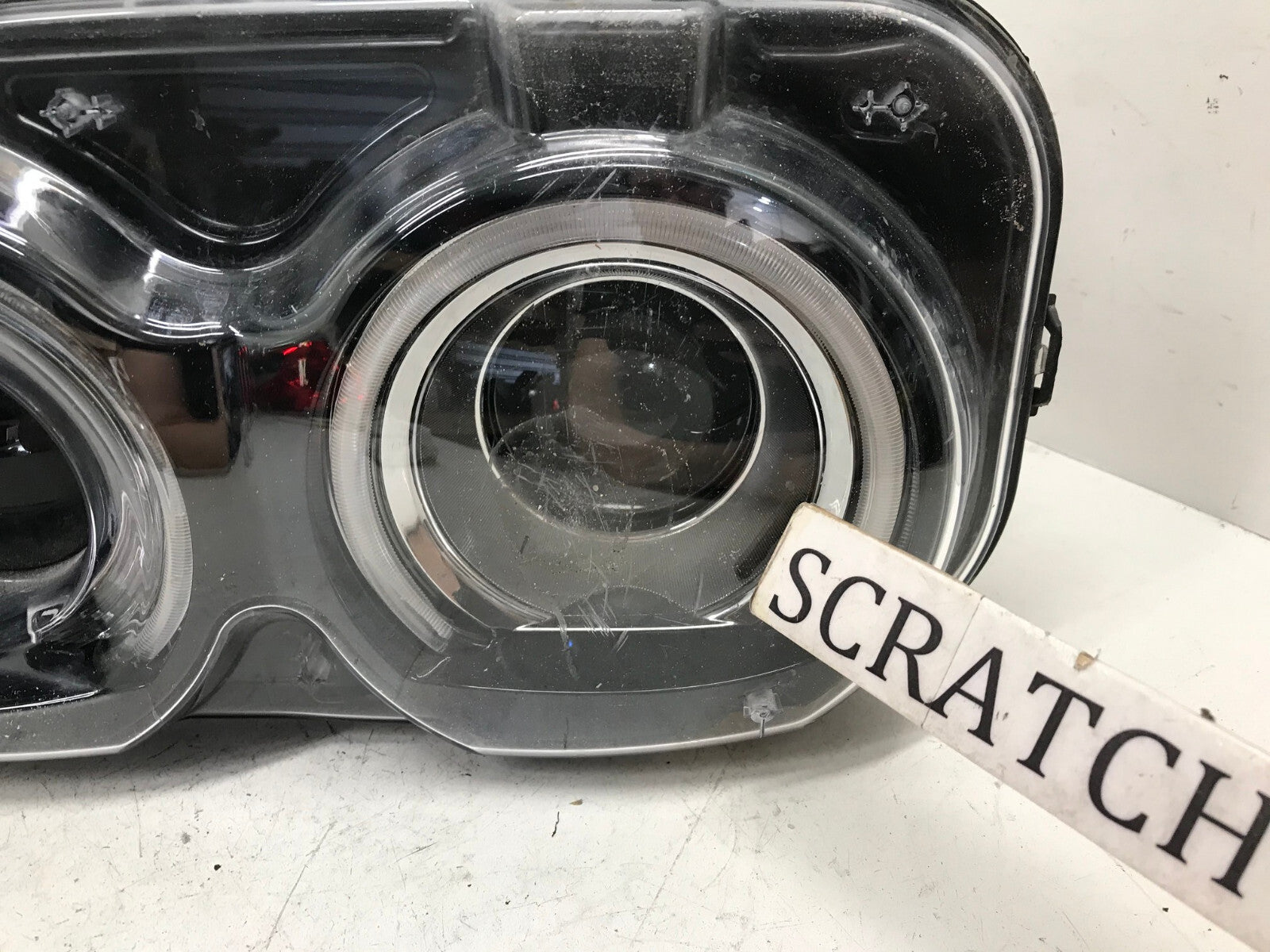 Headlight Damaged RH Right Dodge Challenger 2015 2016 2017-2018 68174064AF OEM