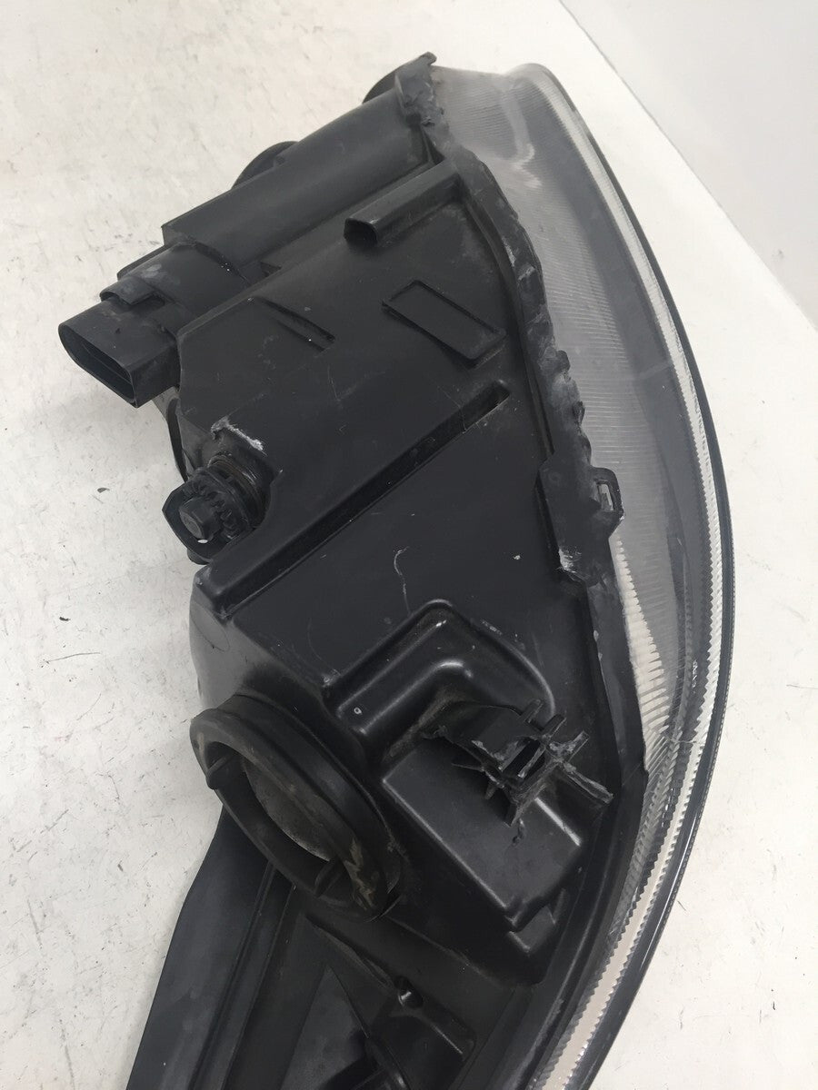 Halogen Headlight Damaged Left Driver LH Ford Focus 2015-2018 F1EB-13W030-J OEM