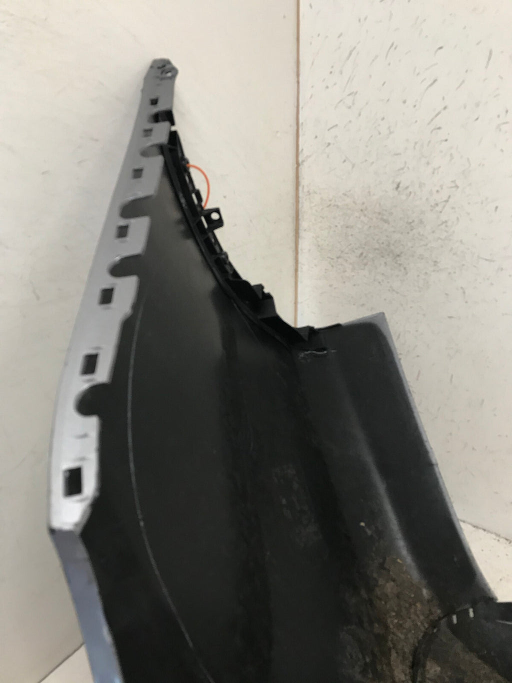 Rear Bumper Cover Silver 2015-2017 Chrysler 200 1UW74TRMAC OEM