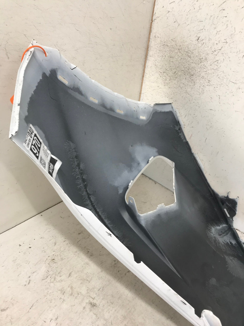 Front Bumper Cover White 2019-2022 Toyota RAV4 LE/XLE/Hybrid LE 52119-0R200 OEM